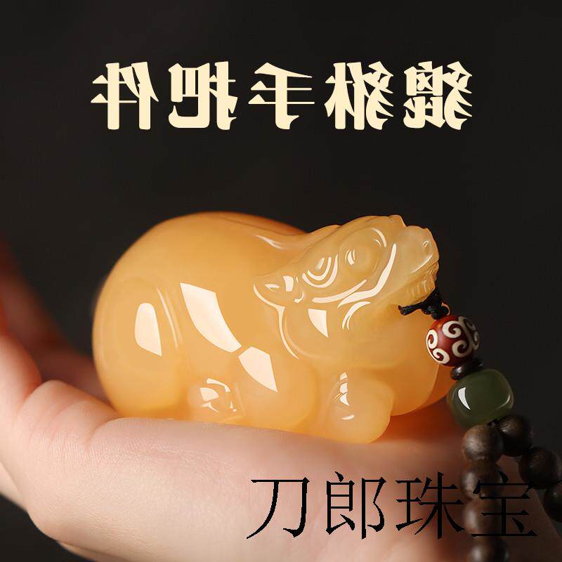 黄龙玉貔貅貔貅手把件昆仑黄玉吊坠文玩把玩盘玩手盘手玩古玩皮丘