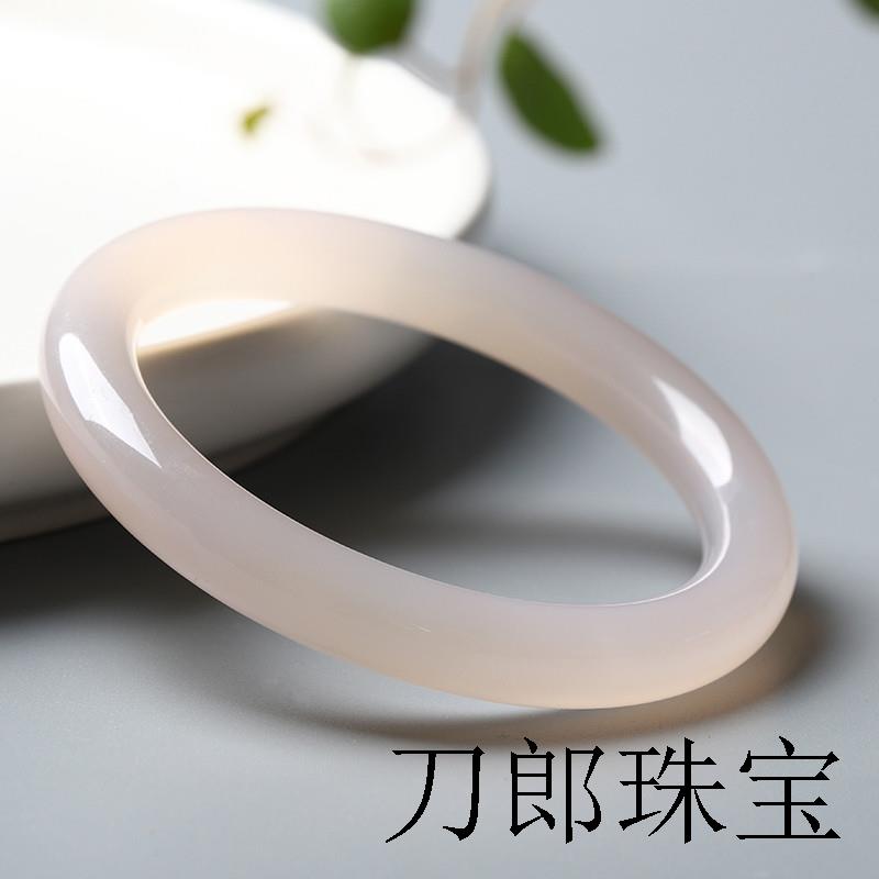 纯天然冰种藕粉玉髓正圈手镯子少女款温柔仙女风扁条玛瑙饰女生款