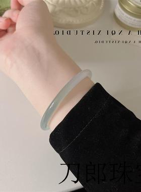 半山半水渐变透冰种玉髓手镯小众高级感复古叮当镯子女款百搭玉镯