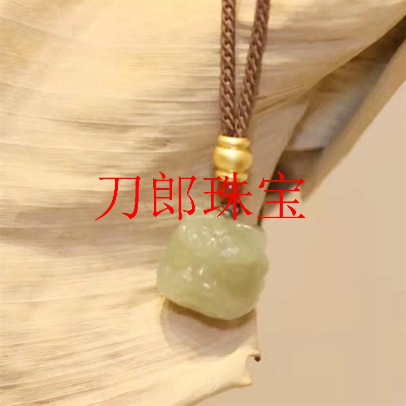 精雕和田玉青海料醒狮吊坠青白玉小狮子复古玉挂件小众男女款饰品