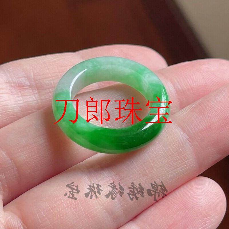 缅甸老坑冰种白底飘花阳绿辣绿翡翠色戒指玉指环女男款时尚百搭款