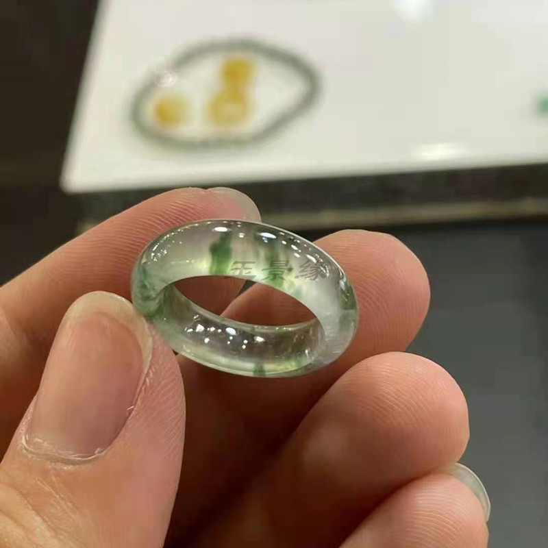 缅甸翡翠色冰种飘花戒圈男女同款