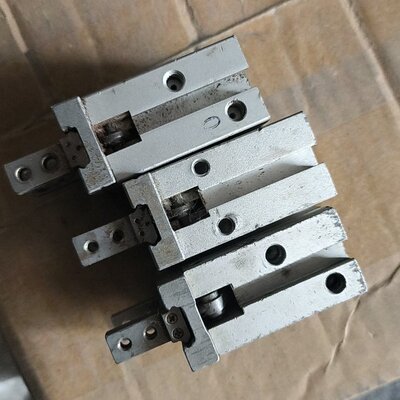 议价气爪MHZ2-16D2MHZ216D2MHZ216D2MHZ2-16D2MHZ2-16-D2