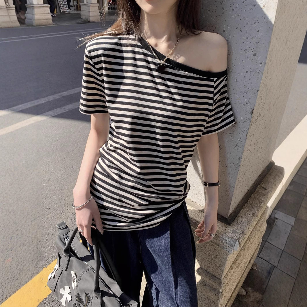 设计感斜肩短袖条纹T恤女202T恤
