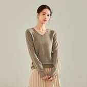 100%山羊绒 秋冬新款 纯色V领套衫 洋气减龄保暖内搭女式 羊绒衫