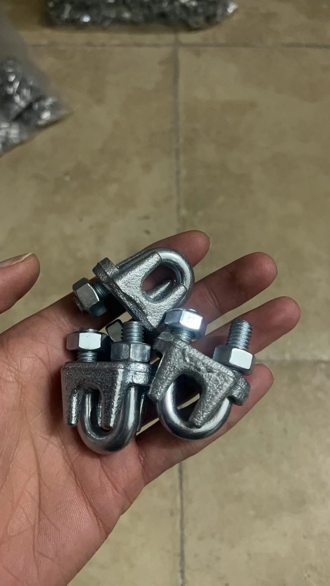 国标钢丝绳卡扣玛钢扎头卡头