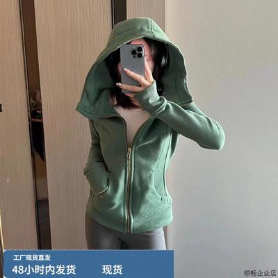 秋季修身外套女墨绿色连帽卫衣早秋2025新款收腰紧身运动短款上衣