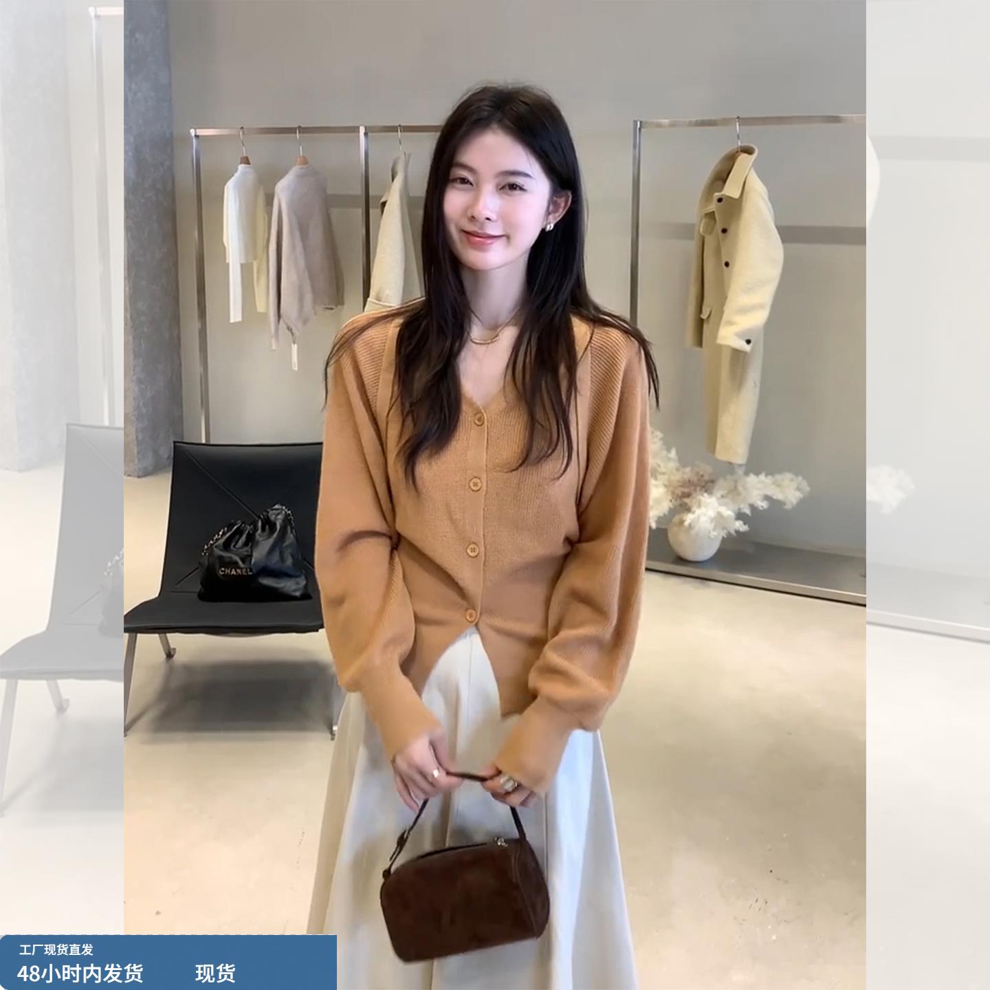 韩系氛围感穿搭橘色假两件针织衫女绝美巨好看的早秋chic别致上衣