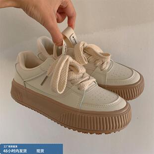 旺仔是条狗小众厚底2023新款米色复古厚底系带休闲板鞋女运动鞋