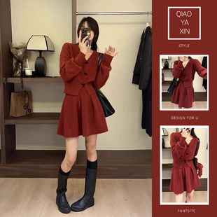 蝴蝶结毛衣a字短裙减龄套装 气质红色小香风针织两件套女秋冬新款