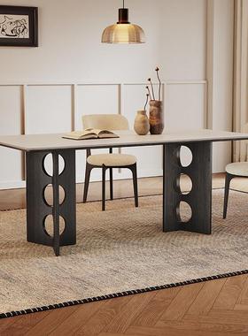 岩板餐桌长方形哑光家用2025新款6人饭桌白蜡木黑色覆古实木餐桌