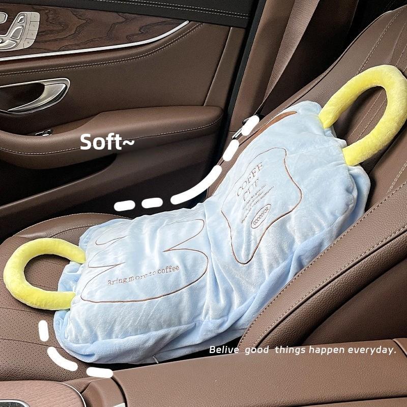 二合一抱枕被车用可爱手提抱枕毯子两用车载折叠靠枕午休毯腰靠垫