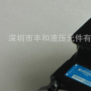 丹尼逊三联叶片泵 T7DDBS050050B112R00A101丹尼逊定量叶片泵