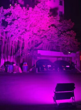 120颗四合一灯珠LED城市之光舞台投光灯双层天地排户外洗墙染色灯