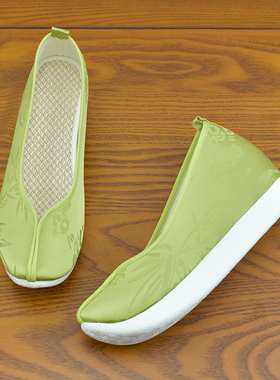 锦袍仙登云履配鞋汉服鞋子女增高古风古装翘头鞋明制翘头厚底原创