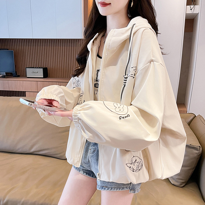 韩版连帽棒球服外套女款2