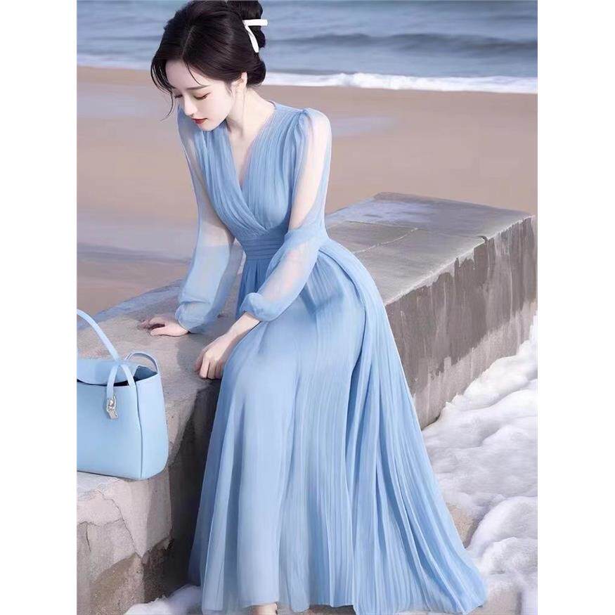 春季风情万种女神范气质高级感沙滩海边度假温柔蓝色雪纺连衣裙子