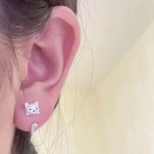 小猫尾巴耳环简约可爱童趣小众小巧日常新款学生百搭耳钉卡通耳饰