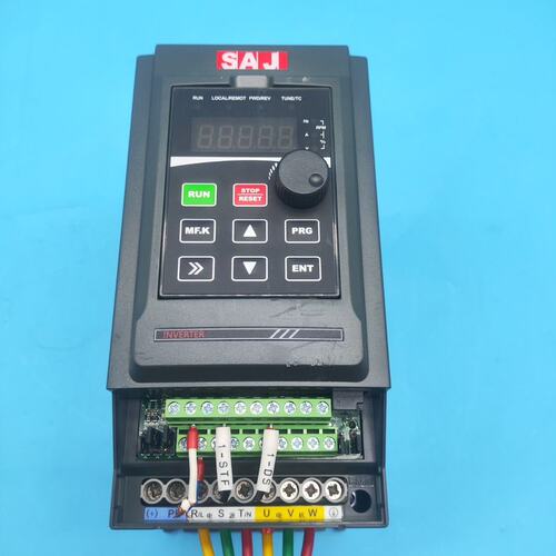 议价变频器VM1000B-4T1R5GBVM1000B-4T0R75GBVM1000B-4T2R2GB