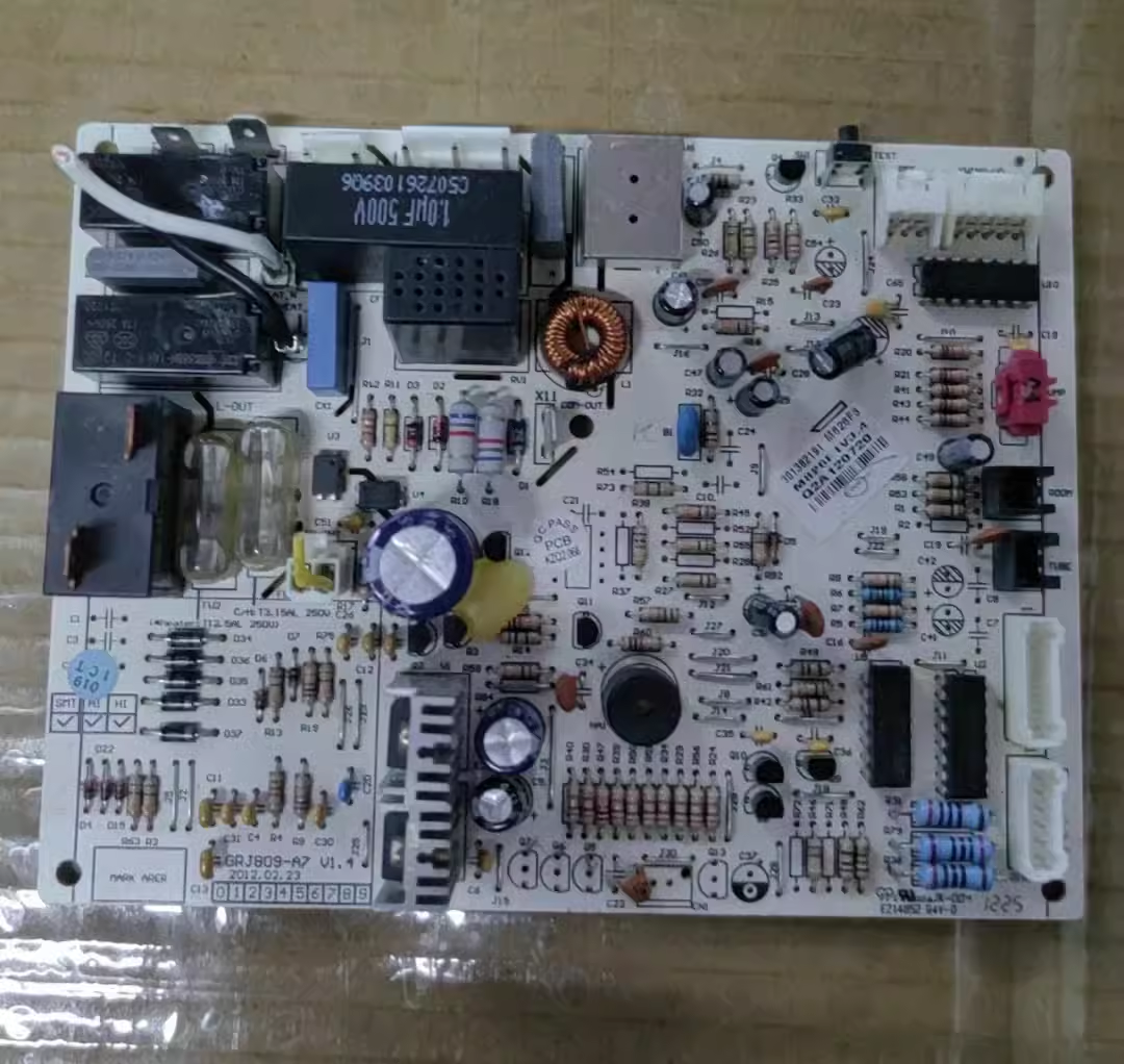 适用格力M826F3空调30138049 30138219变频内机主板301382191