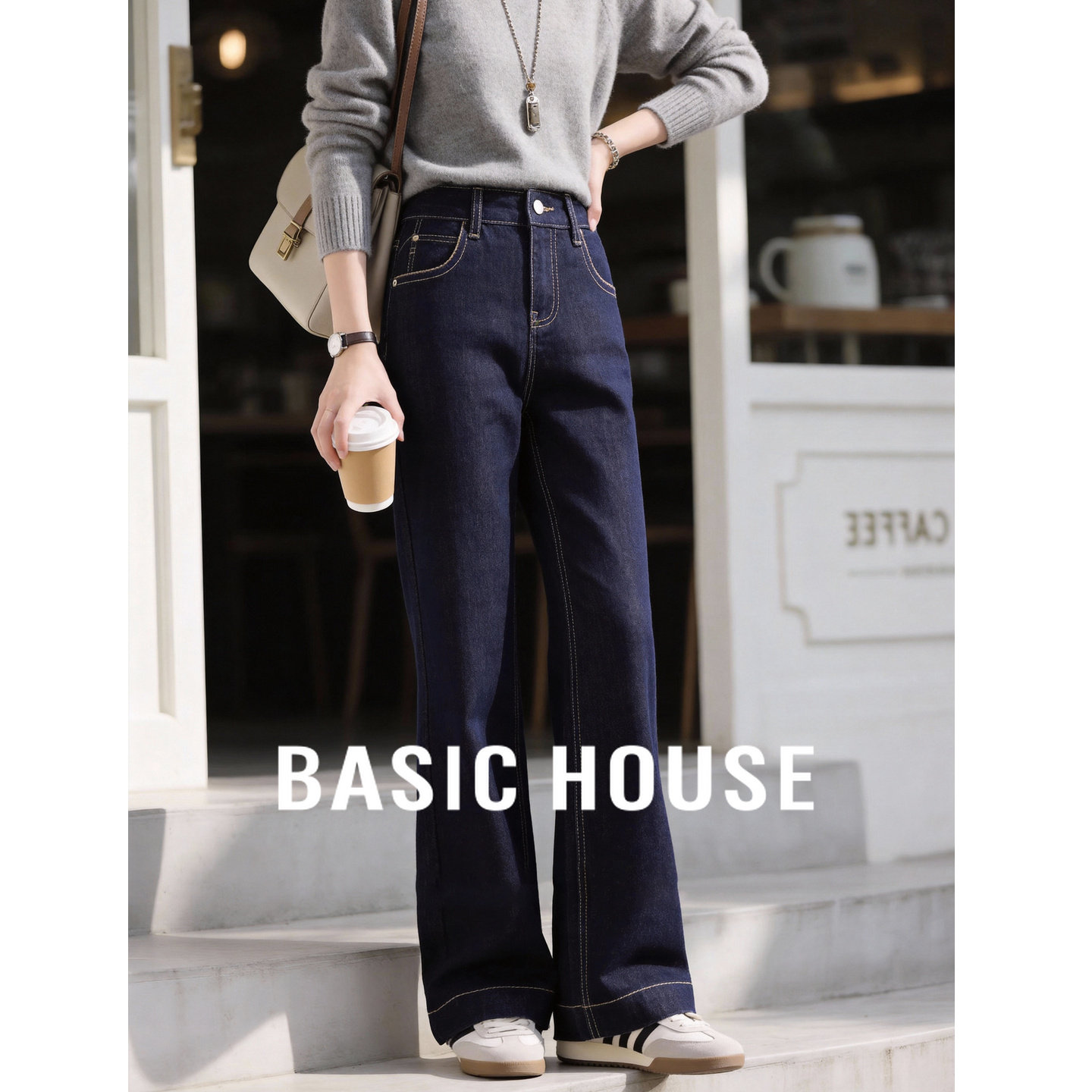 Basic House/百家好复古深蓝色微喇裤春季新款钩边显瘦喇叭牛仔裤,女装/女士精品,牛仔裤,淘宝优惠券,粉丝福利购,淘宝优惠卷