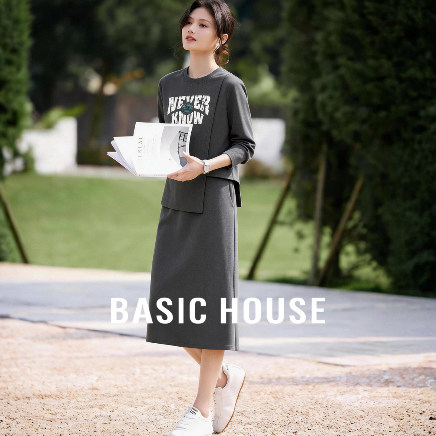 Basic House/百家好休闲卫衣套装裙女春季高级感时尚两件套灰色