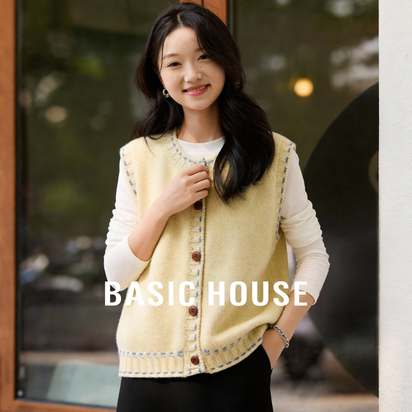 百家好休闲针织马甲春季新款撞色包边外搭小坎肩纽扣毛衣背心马夹,女装/女士精品,马夹,淘宝优惠券,粉丝福利购,淘宝优惠卷