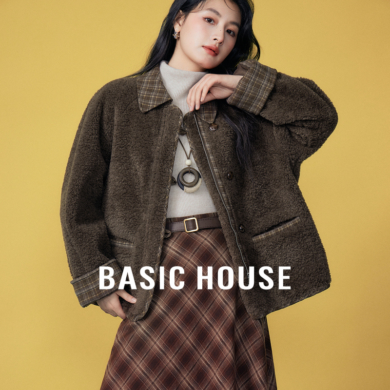 Basic House/百家好美拉德格子翻领毛绒外套冬季新款皮毛一体上衣
