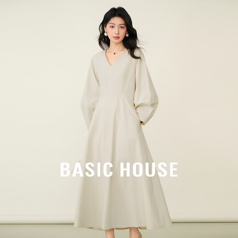 Basic House/百家好夏秋新款优雅气质感收腰V领泡泡袖淡人连衣裙