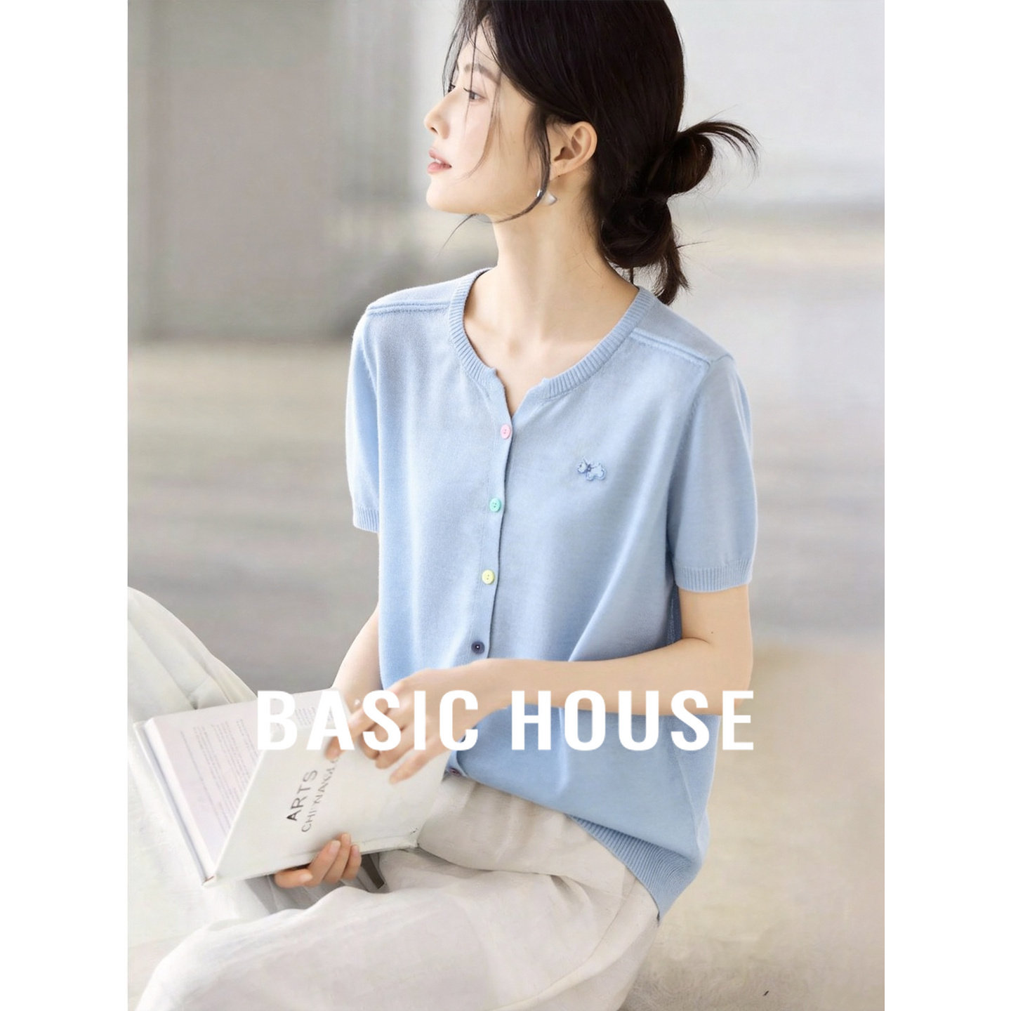 Basic House/百家好浅蓝色圆领短袖针织衫女夏季休闲百搭开衫上衣