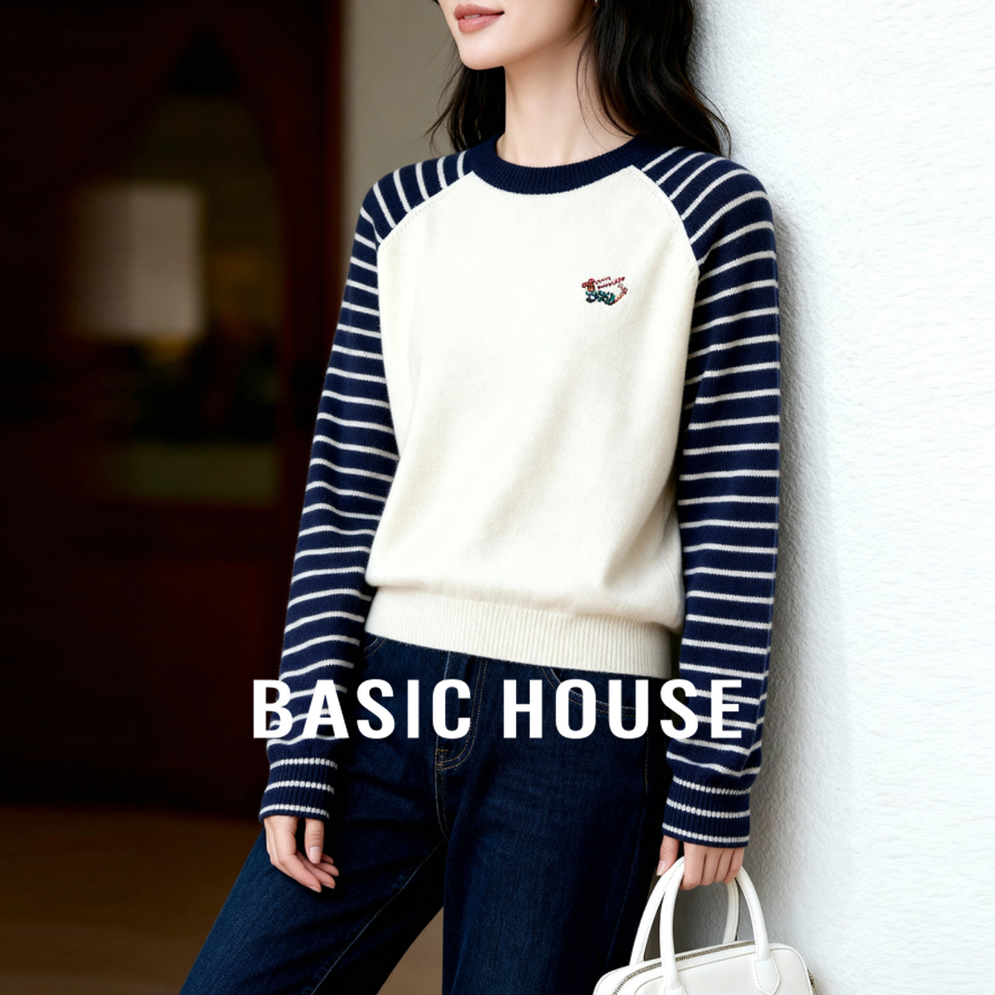 Basic House/百家好条纹拼接针织衫女撞色插肩袖刺绣减龄套头毛衣