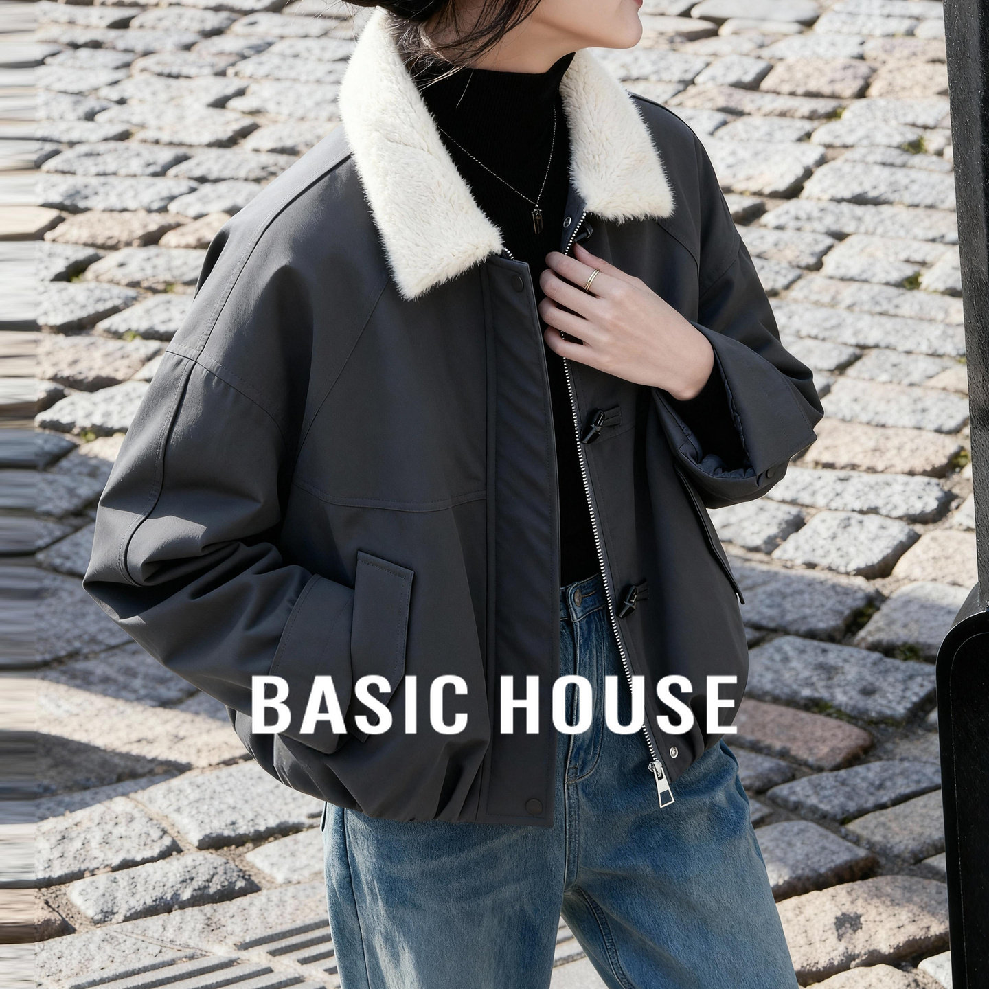 Basic House/百家好韩系毛领拼接棉服女冬新款小个子短款夹棉外套