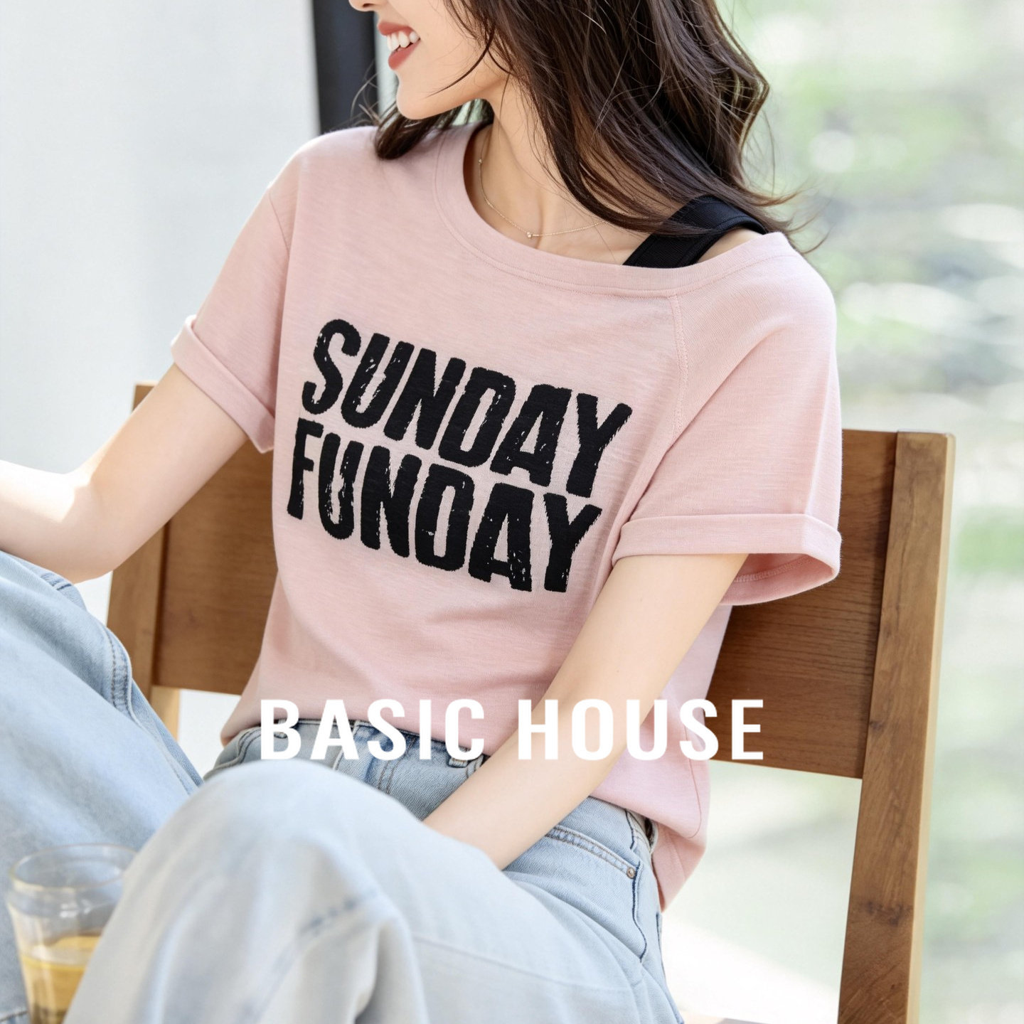 Basic House/百家好粉色露肩字母针织T恤女夏季宽松显瘦针织短袖