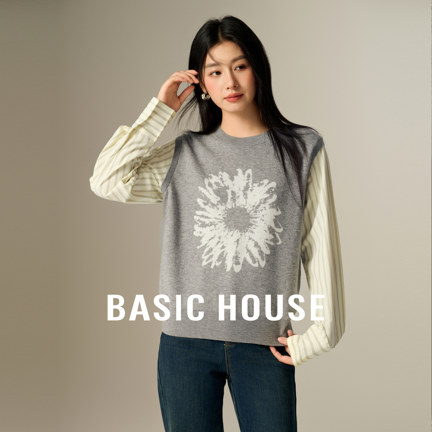Basic House/百家好绵羊毛假两件刺绣针织衫秋冬撞色拼接圆领上衣