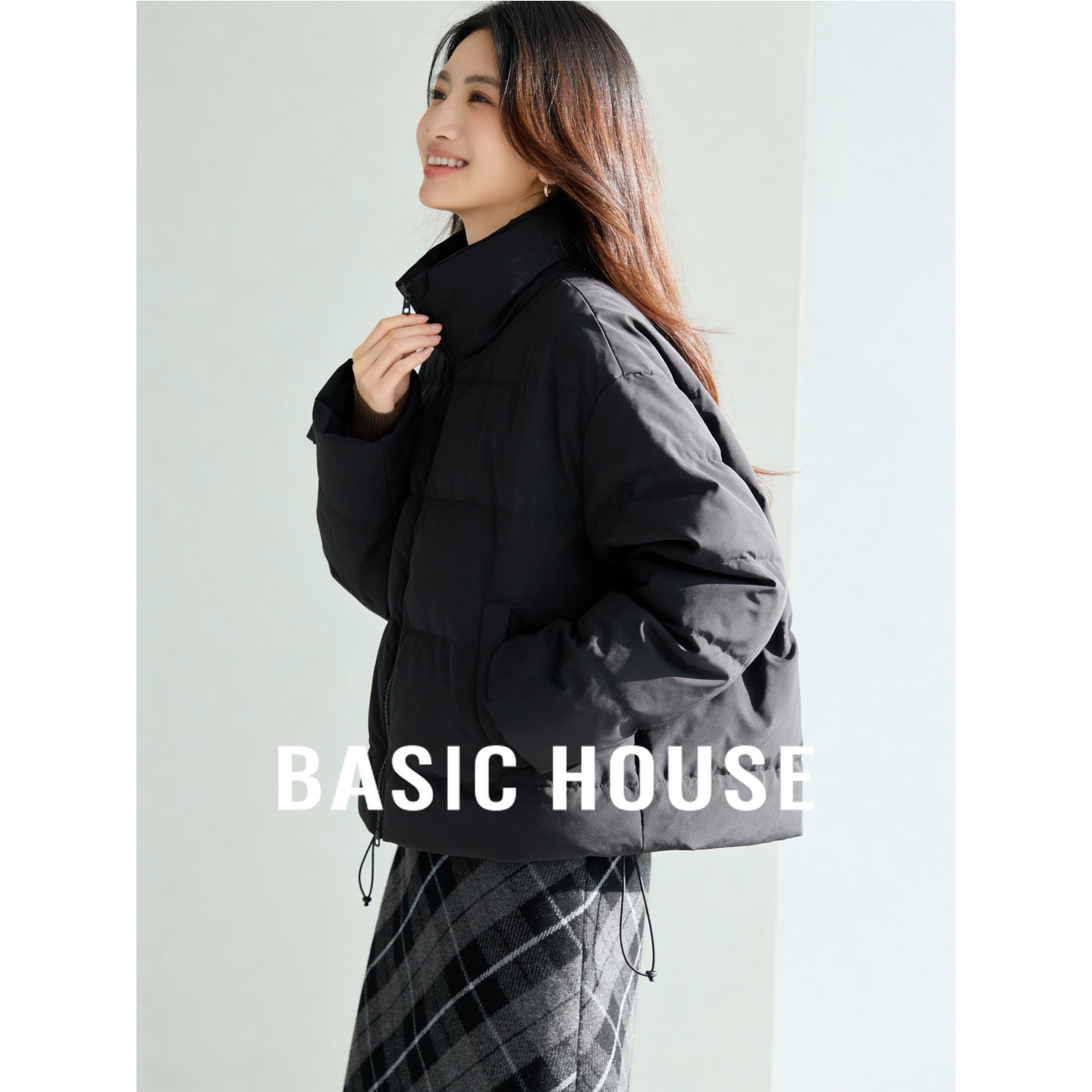 百家好立领白色短款小个子羽绒服女冬季新款加厚保暖简约外套上衣