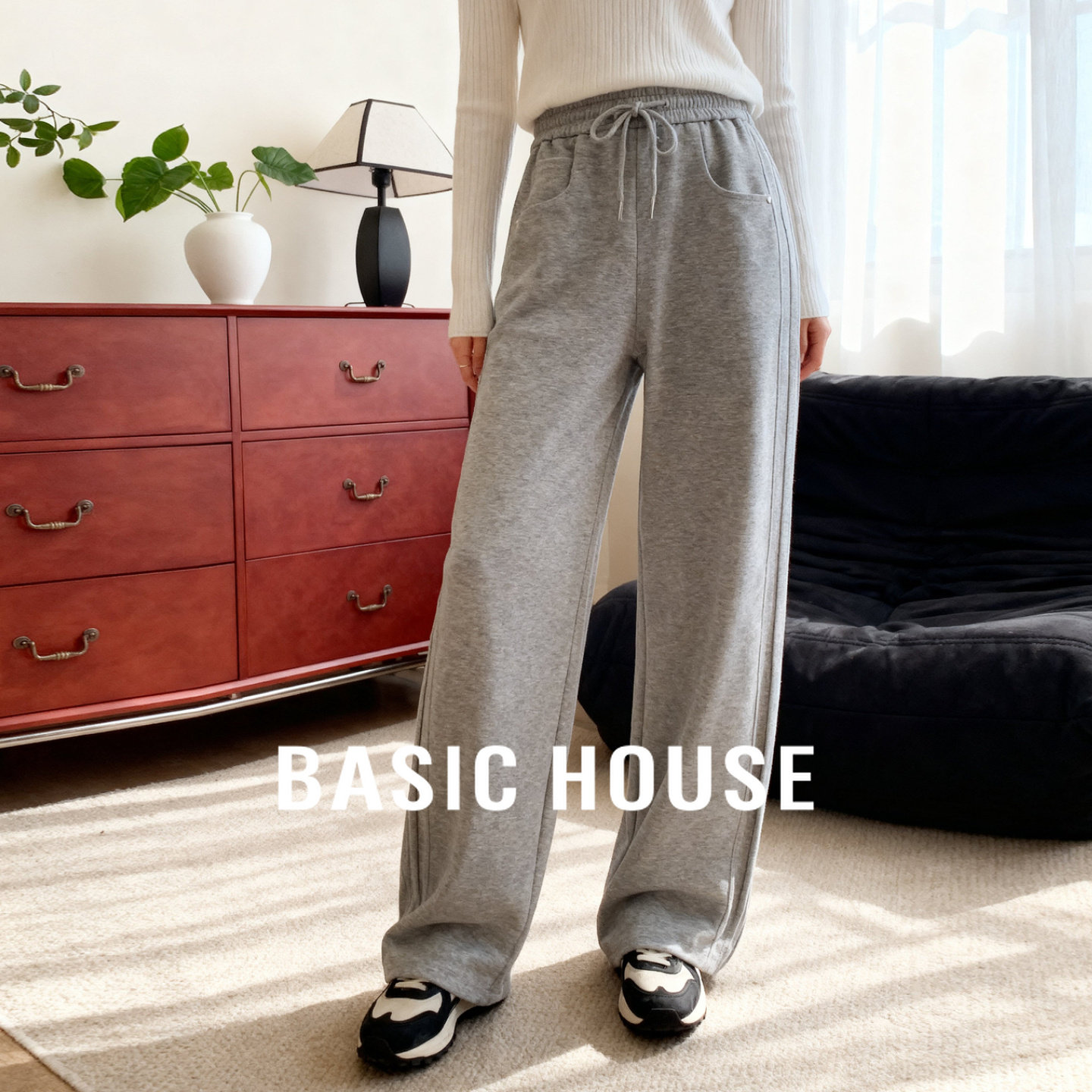 Basic House/百家好松紧腰弯刀休闲裤女宽松显瘦抽绳纯色运动长裤