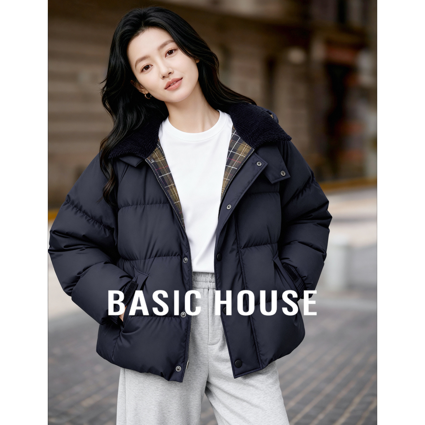 Basic House/百家好复古连帽羽绒服女冬季新款宽松加厚白鸭绒外套