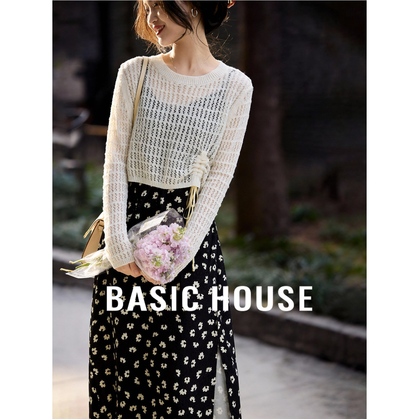 Basic House/百家好长袖镂空针织衫碎花吊带长裙两件套装2025秋冬
