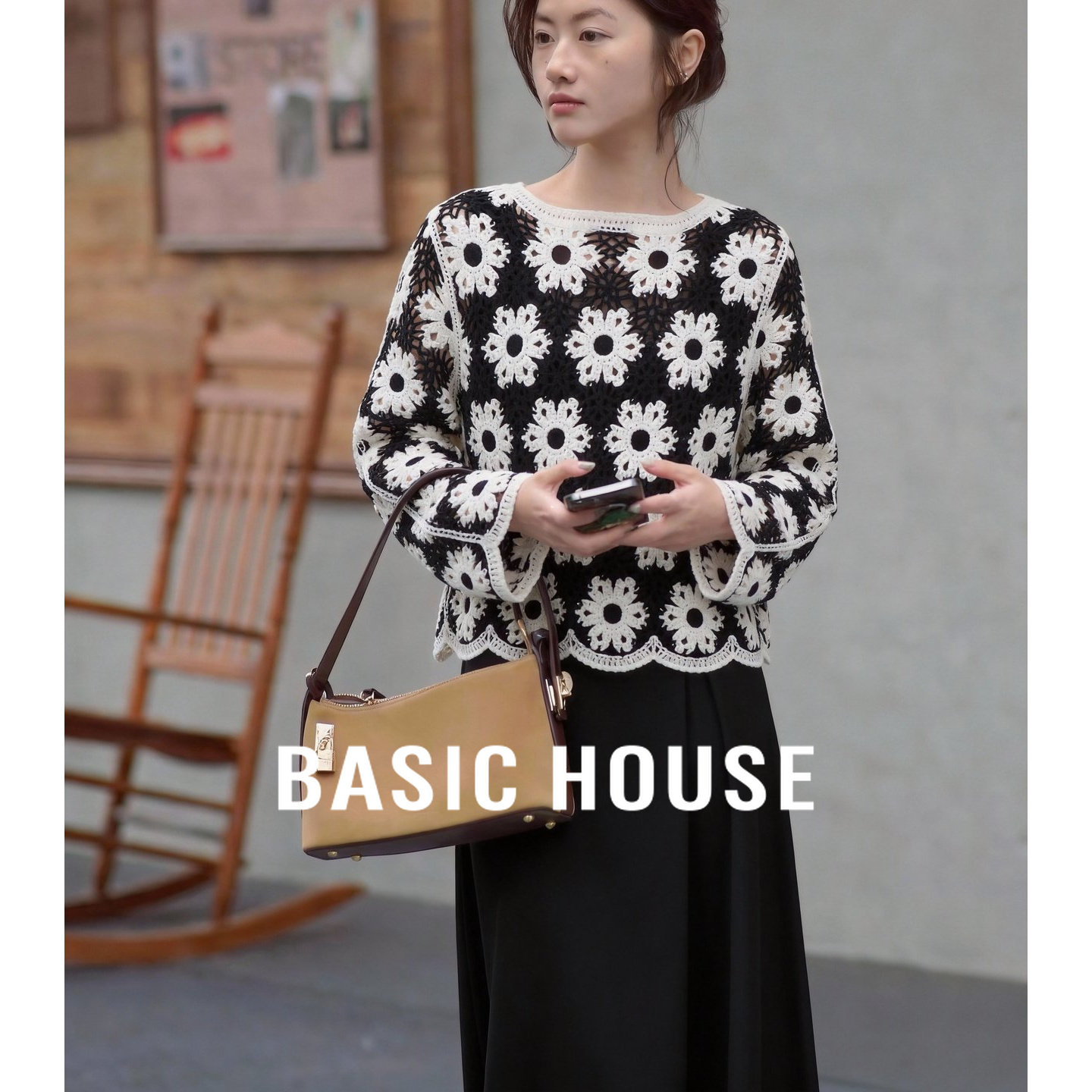 Basic House/百家好早春新款黑色镂空钩花针织罩衫背心裙女两件套