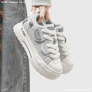 奇安达女鞋2026新款厚底帆布鞋灰色增高休闲鞋百搭板鞋软底大头鞋