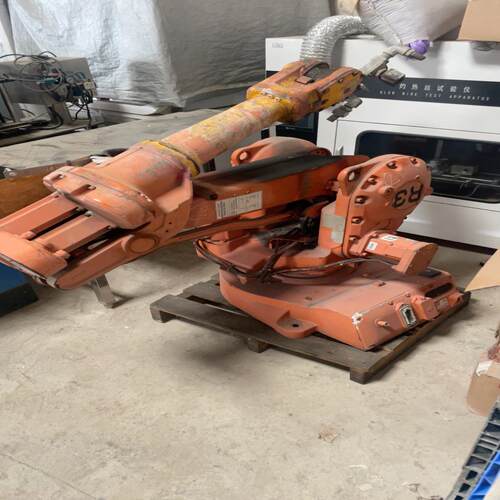议价议价进口abb通用机器人irb2400机械手IRC5 M200