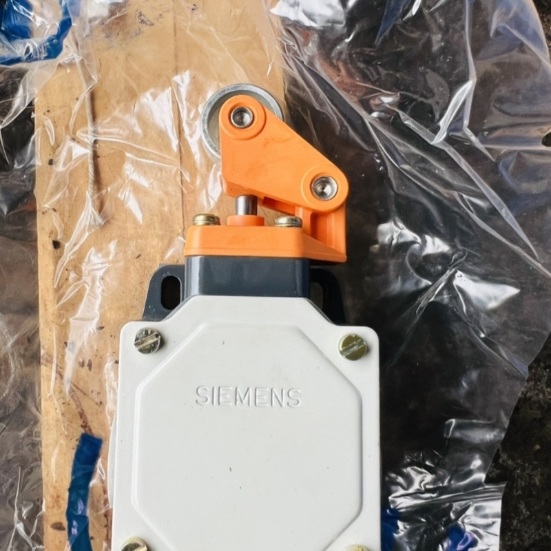 议价西门子SIEMENS 限位开关 型号3SE3100-1 E-Z 议价
