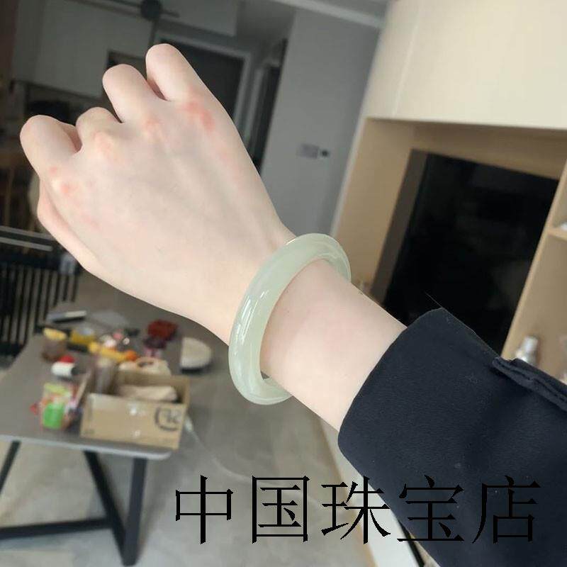 冰种青白玉手镯女款正圈宽版羊脂白玉青海俄料和田玉晴水镯子证书