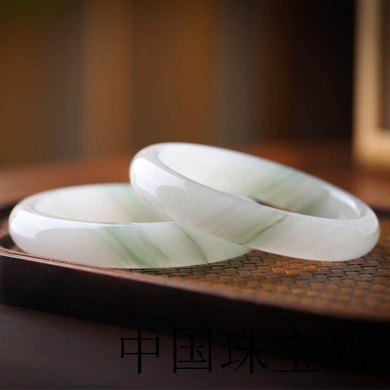 纯天然金丝玉镯女天山雪翠正圈手镯年轻款扁条冰种翡翠色飘花镯子