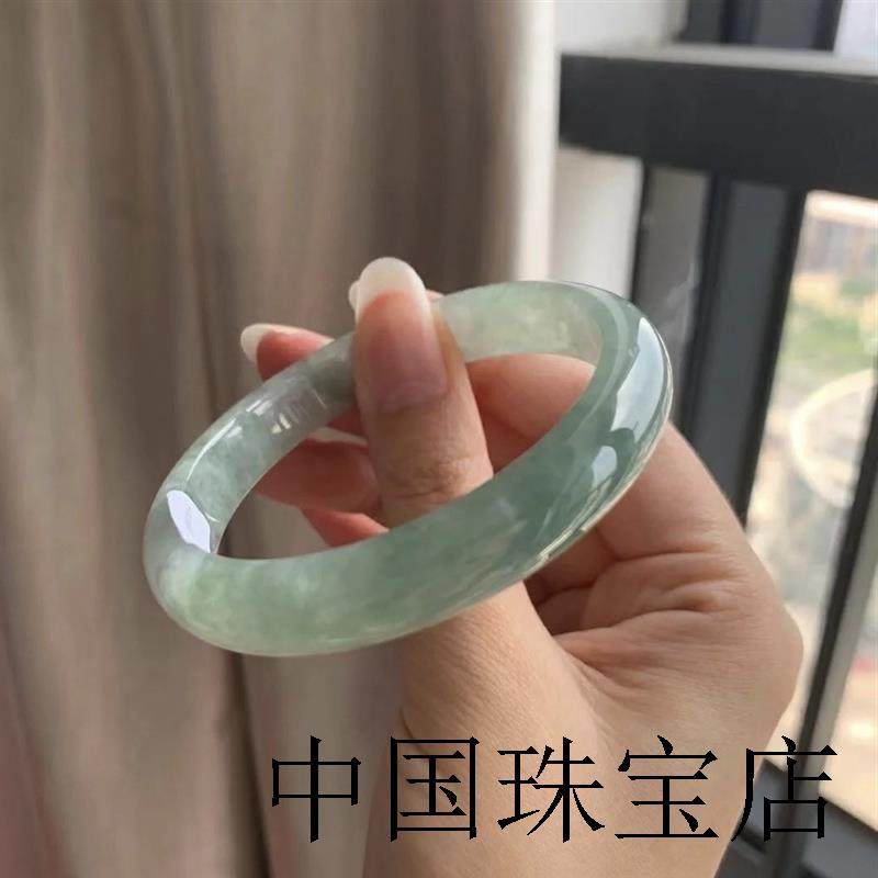 缅甸翡翠色浅绿镯子油青新料手镯送给妈妈女正圈玉石玉器晴水飘花