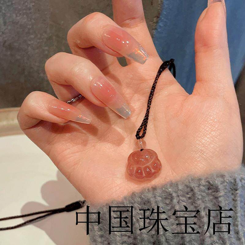草莓晶猫爪吊坠项链女2023年新款小众设计感高级百搭毛衣链吊坠款