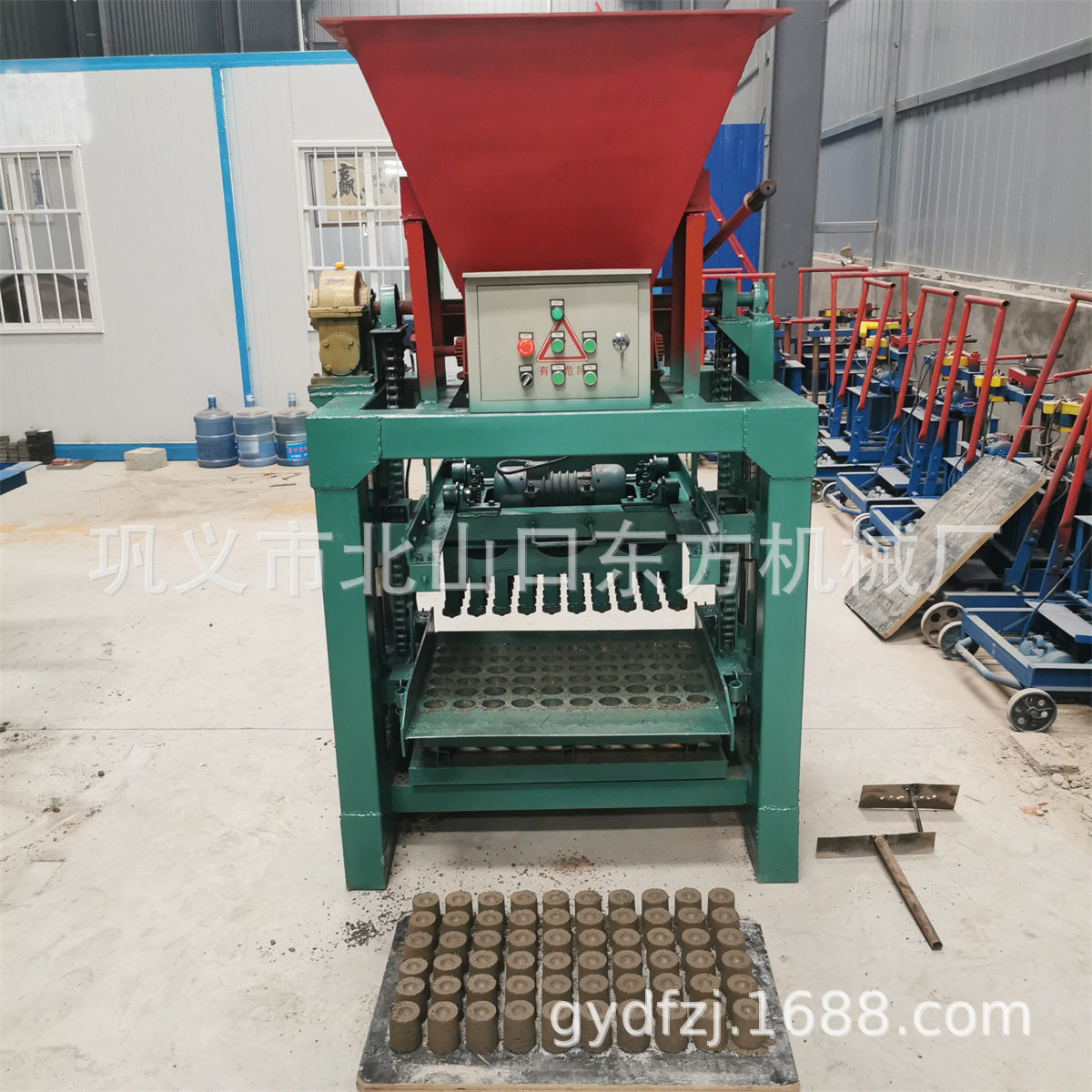 4-35B料斗圆柱砖上带凹槽路水泥砖制品免烧砌块砖机模具多种规格,机械设备,其他机械设备,淘宝优惠券,粉丝福利购,淘宝优惠卷