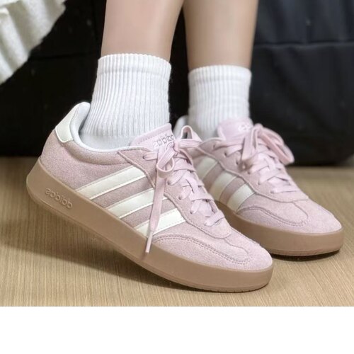 阿迪达斯BARREDA女低帮德训鞋