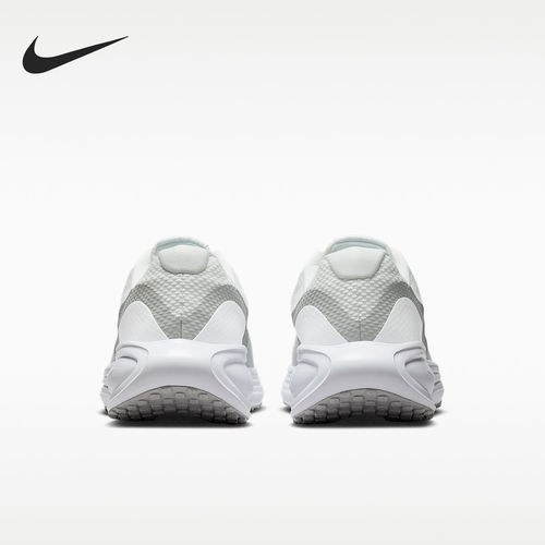 Nike/耐克正品2026男士透气低帮轻便舒适跑步鞋HJ9198-122