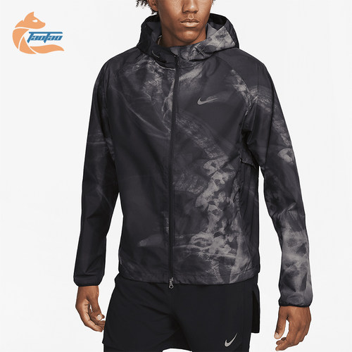 Nike/耐克正品男士Logo徽标印花连帽经典休闲夹克外套FB8550-010